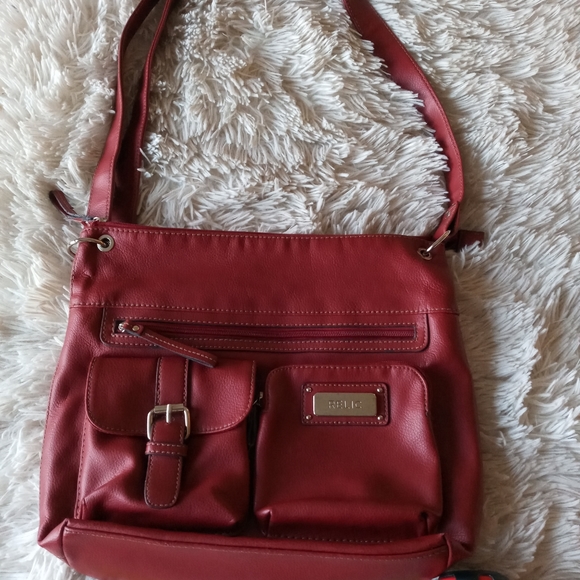 Relic Burgundy Purse - Picture 15 of 16